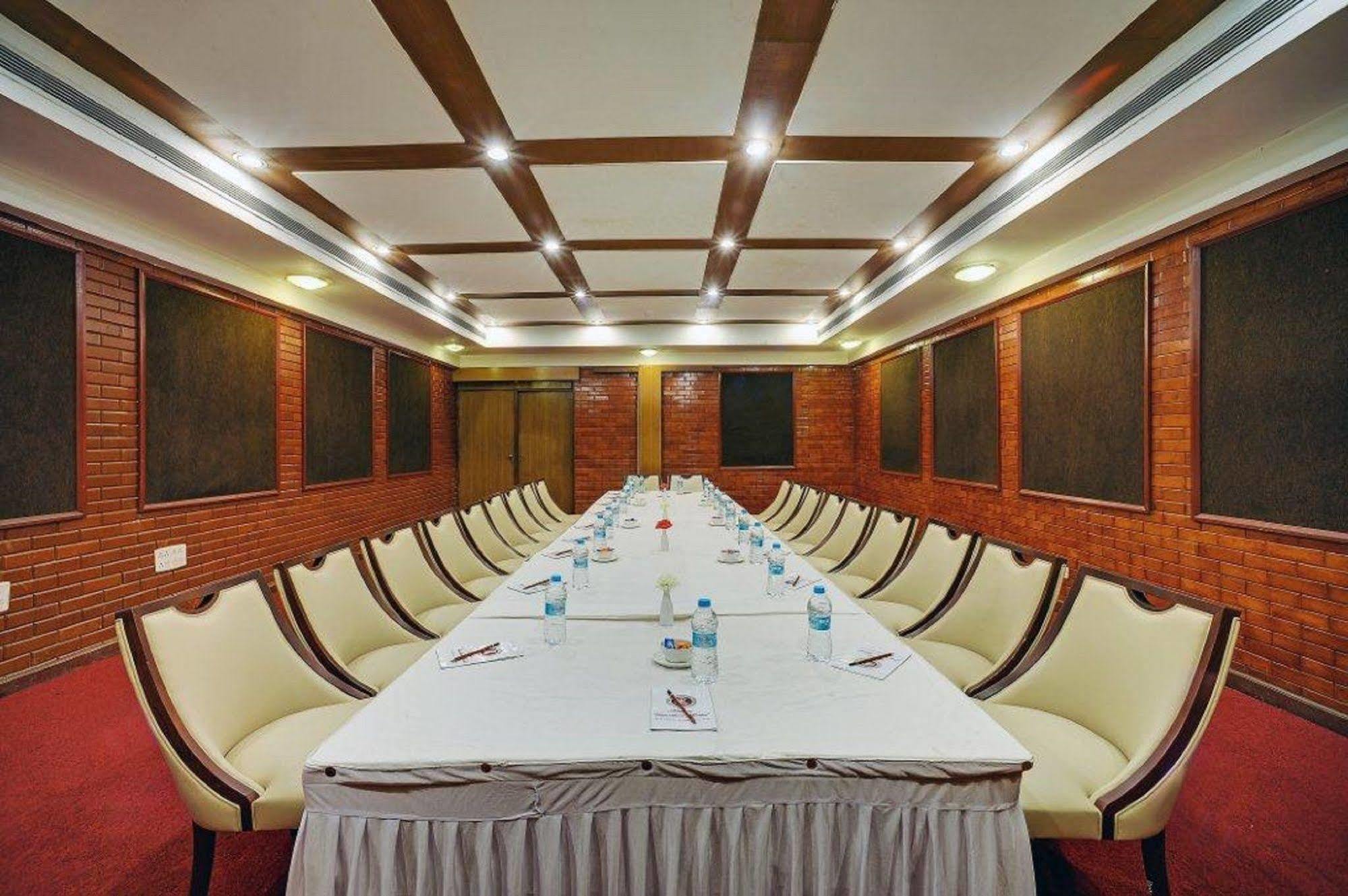 होटल Ramee Guestline Bangalore 4*
