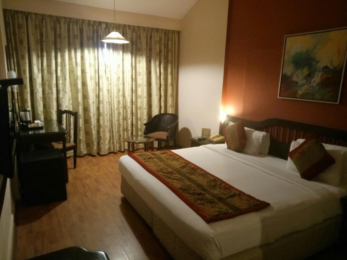 होटल Ramee Guestline Bangalore Attibele